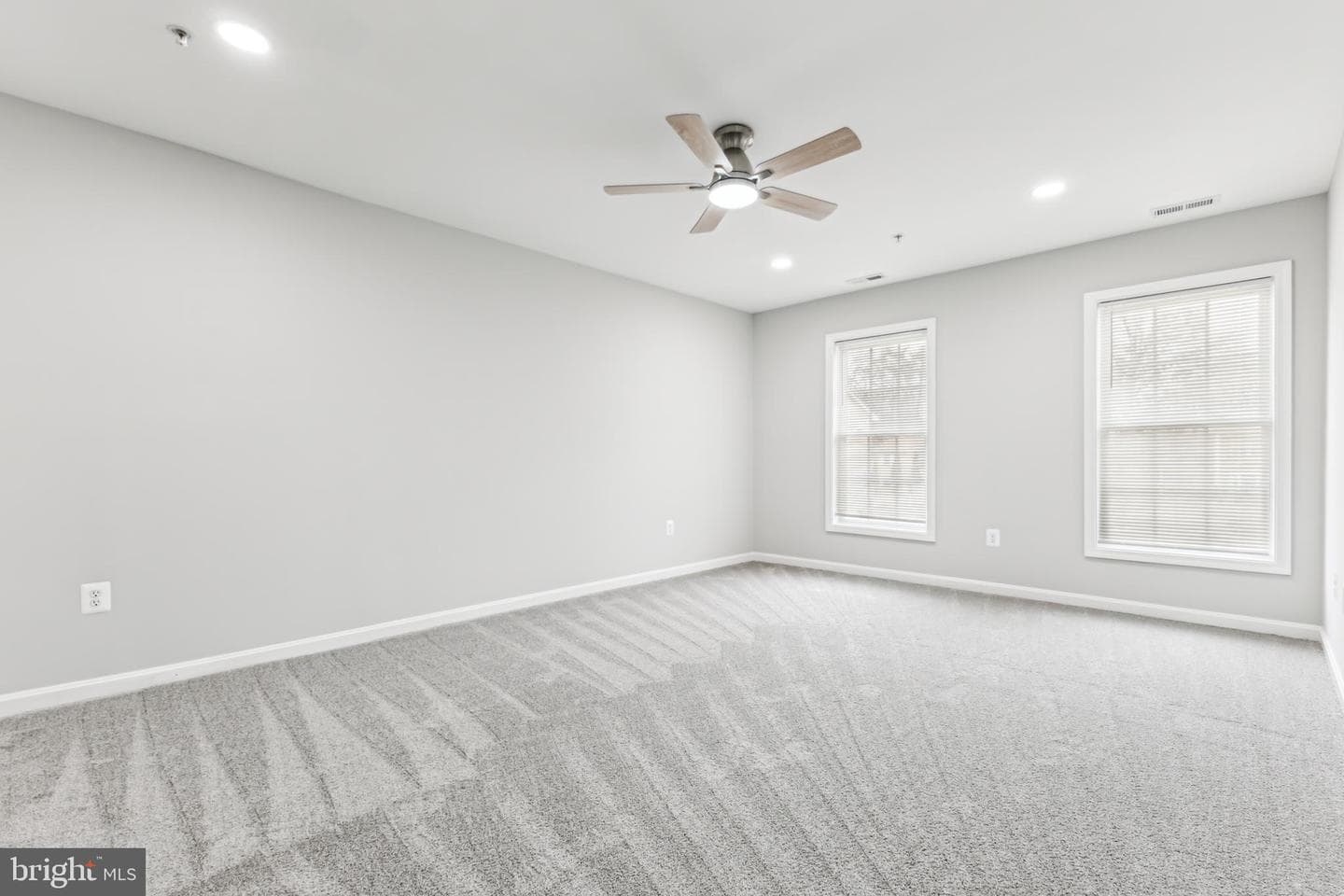 2609 John A Thompson Road photo 22