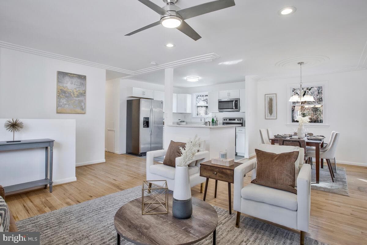 11609 Tyre Street photo 18