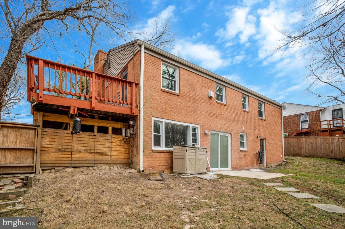 11609 Tyre Street photo 33