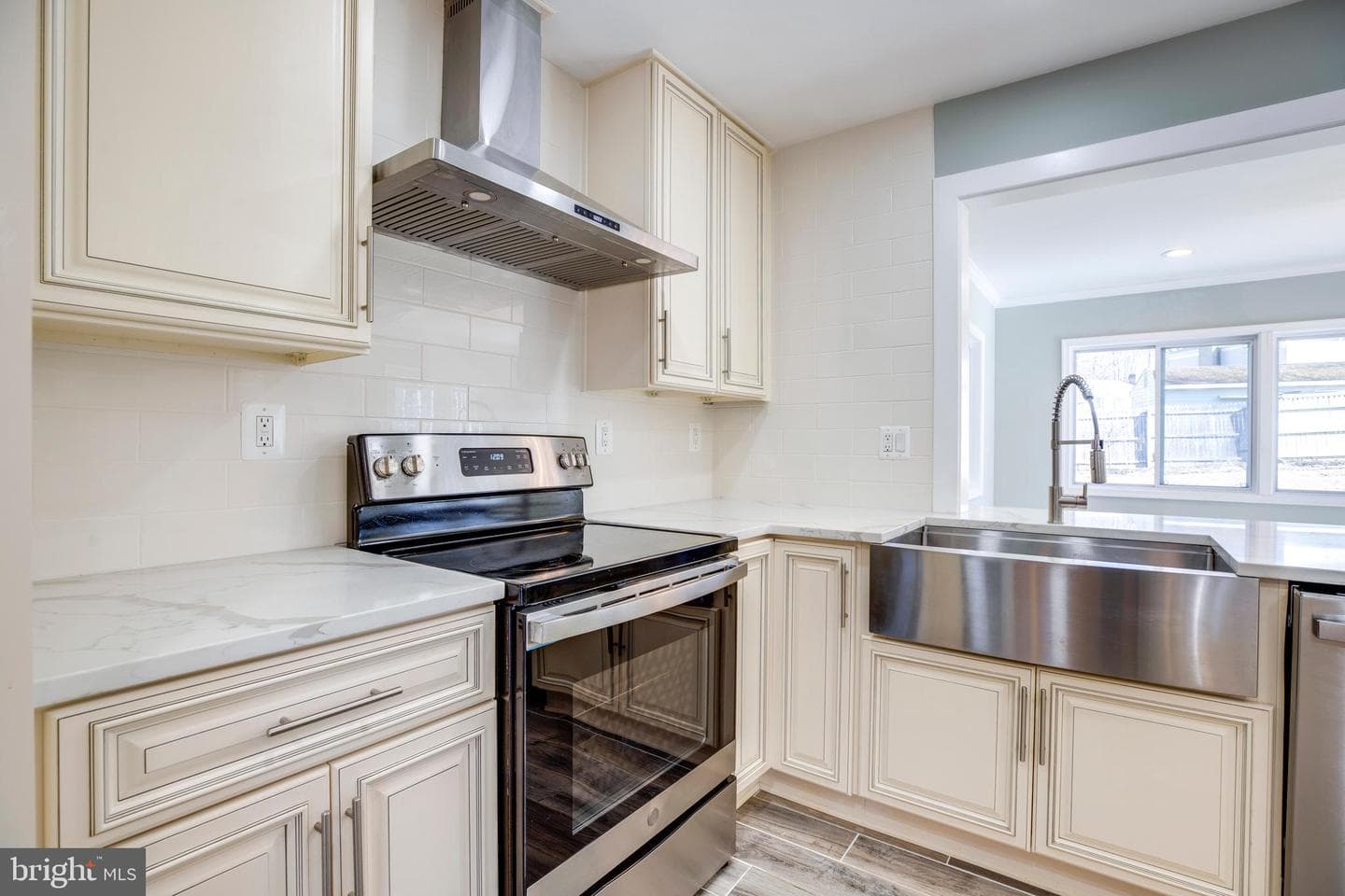 11905 Basswood Drive photo 13
