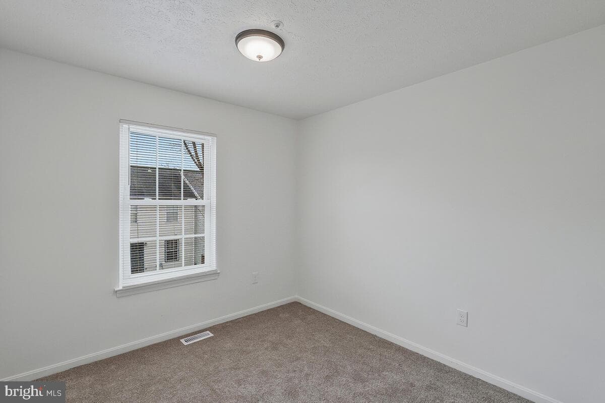 2736 Crestwick Place photo 20