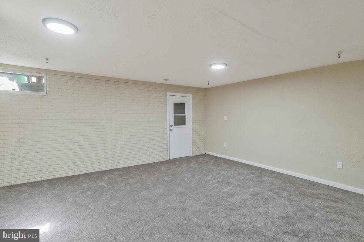 2736 Crestwick Place photo 23