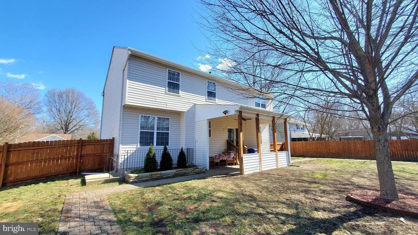 2106 Ardleigh Court photo 10