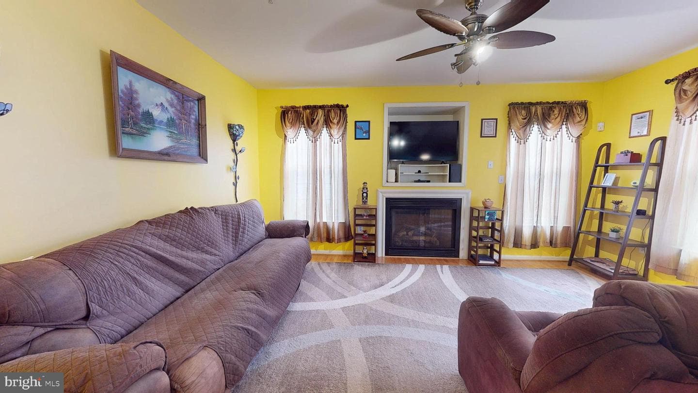 2106 Ardleigh Court photo 7