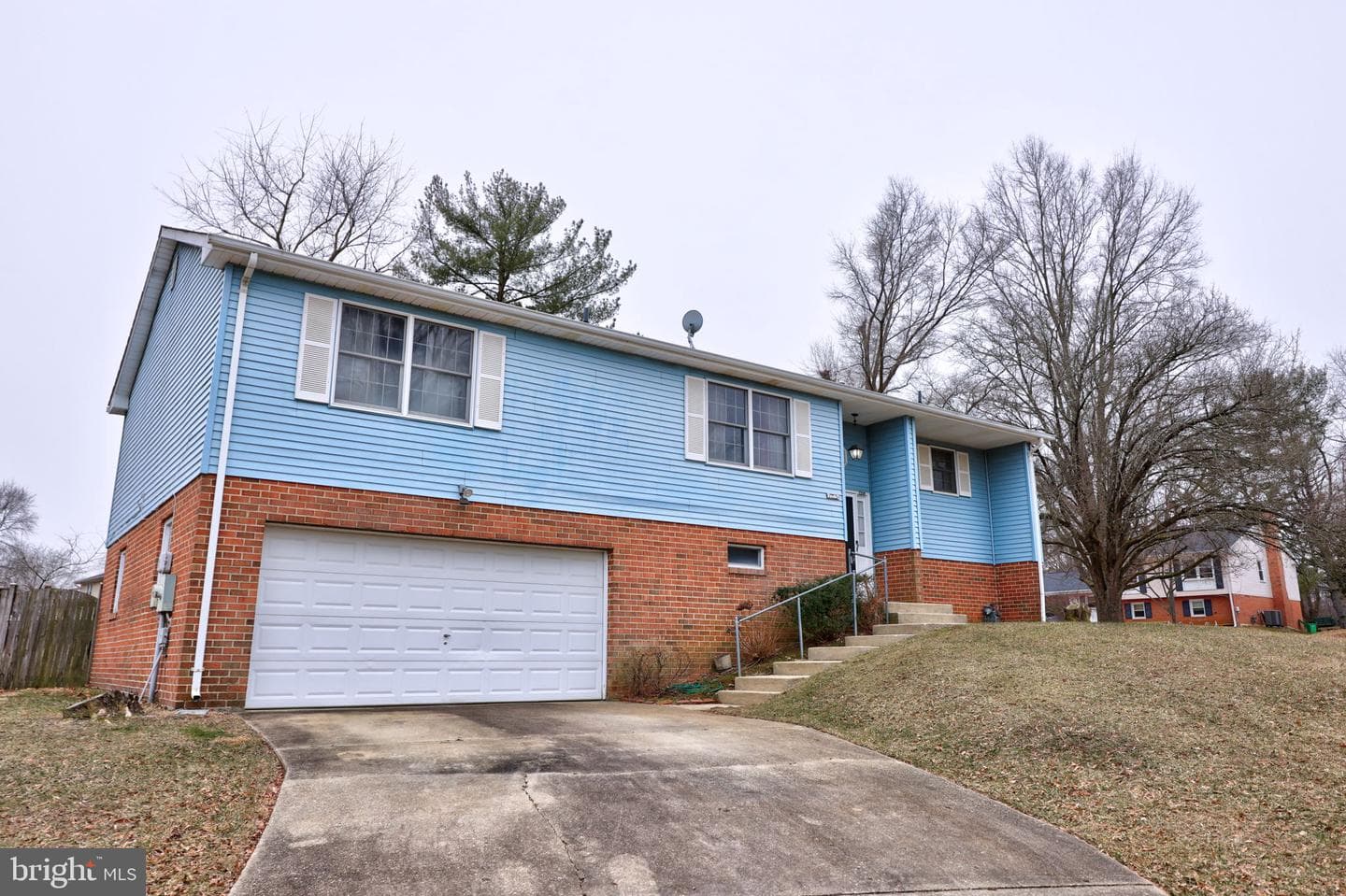 1205 Kings Tree Drive photo 4
