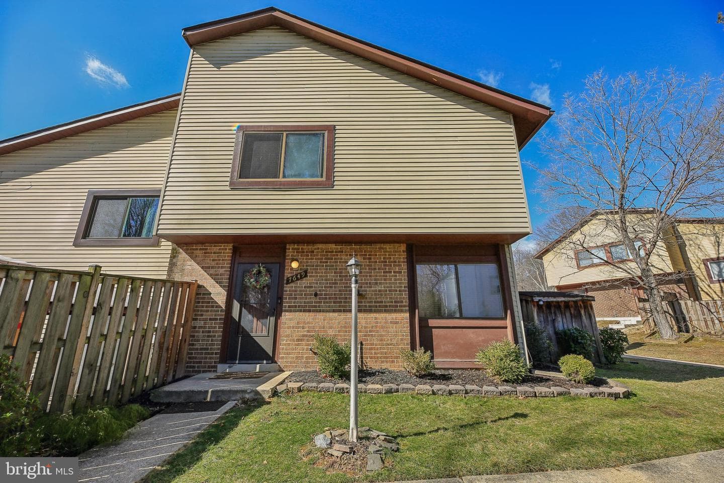 7649 Woodbine Drive photo 1