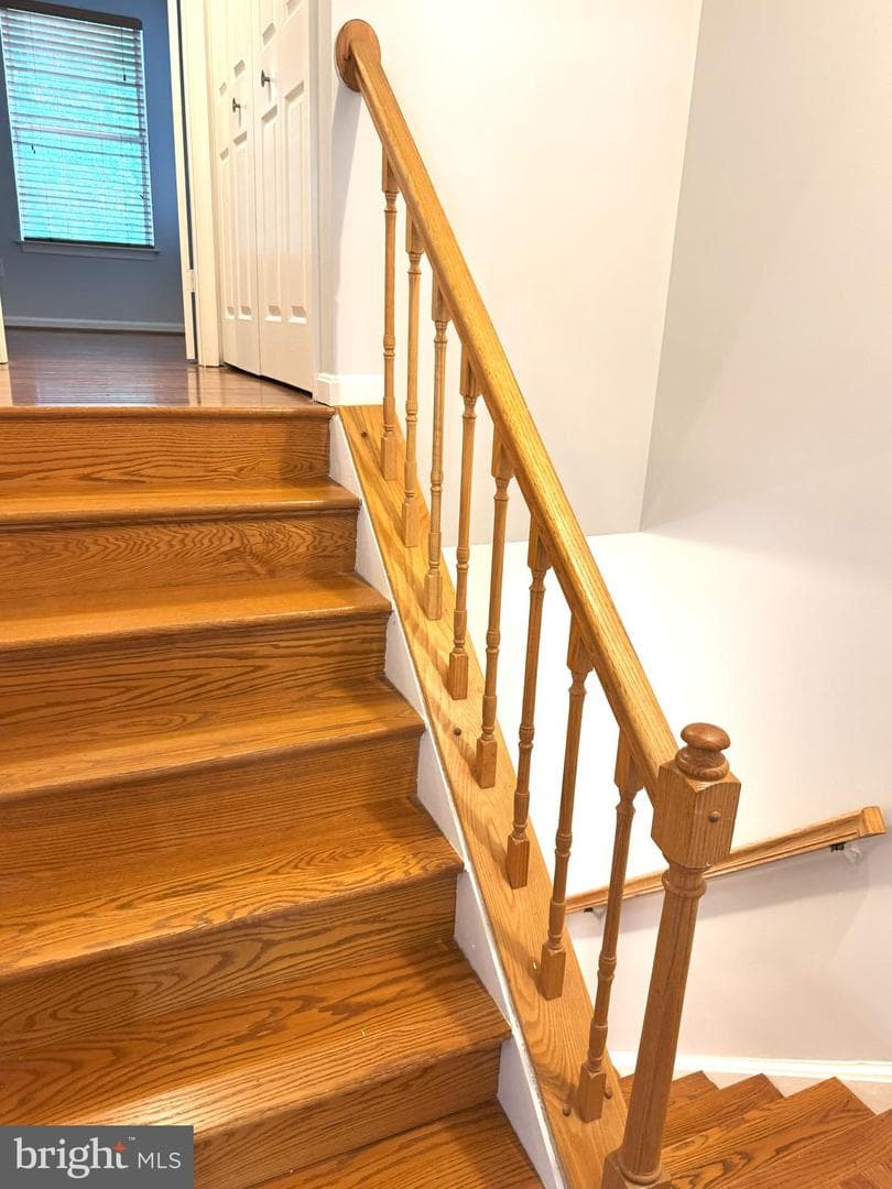 618 Evening Star Place photo 37