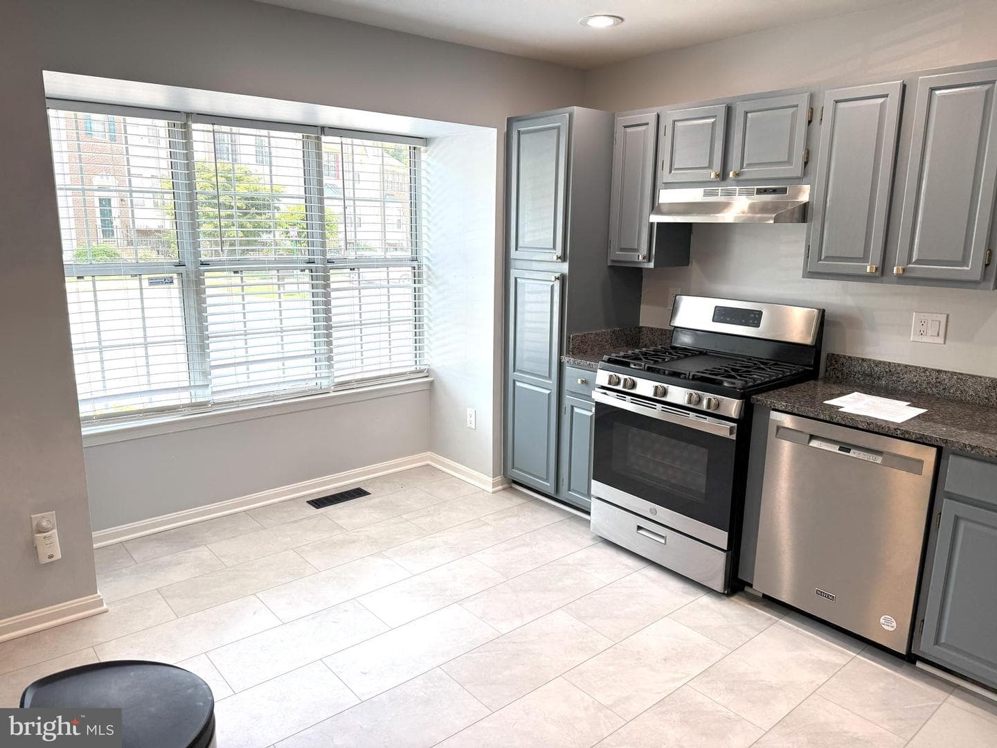 618 Evening Star Place photo 9