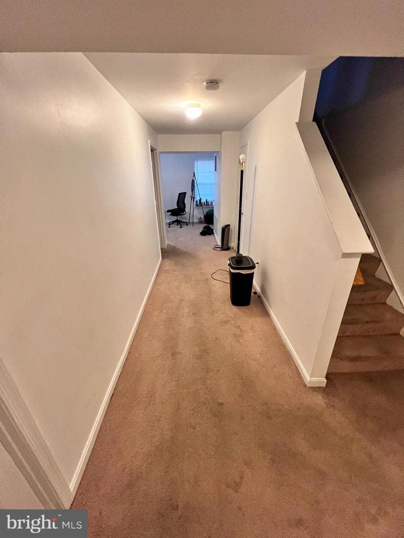 6808 Amber Hill Court photo 5