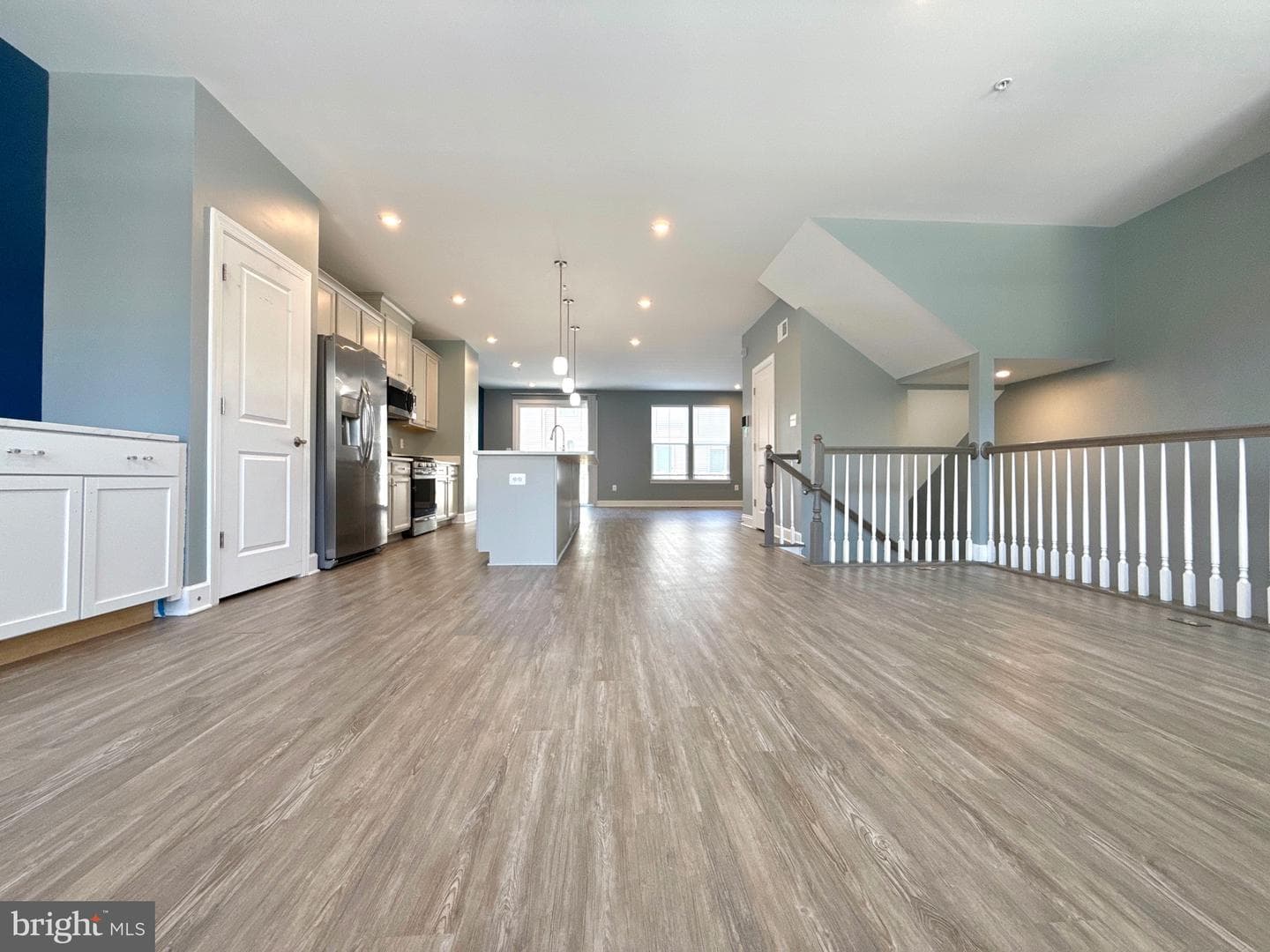 9508 Capital Lane photo 11
