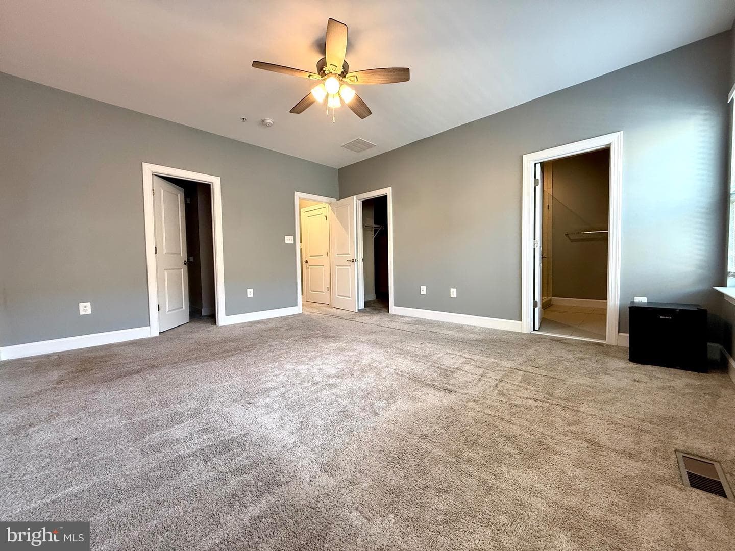 9508 Capital Lane photo 12