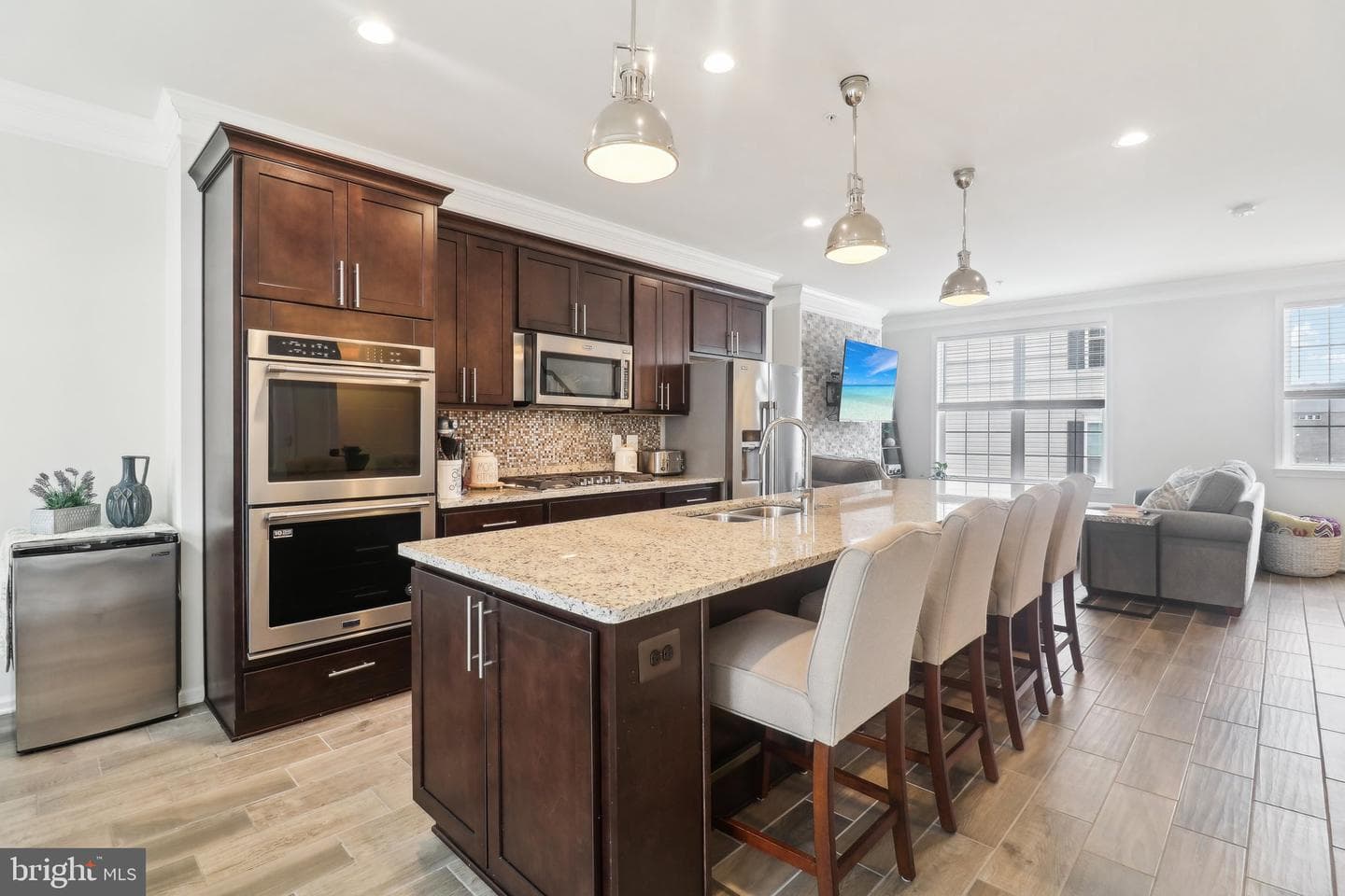 5329 Greenwich Circle photo 18