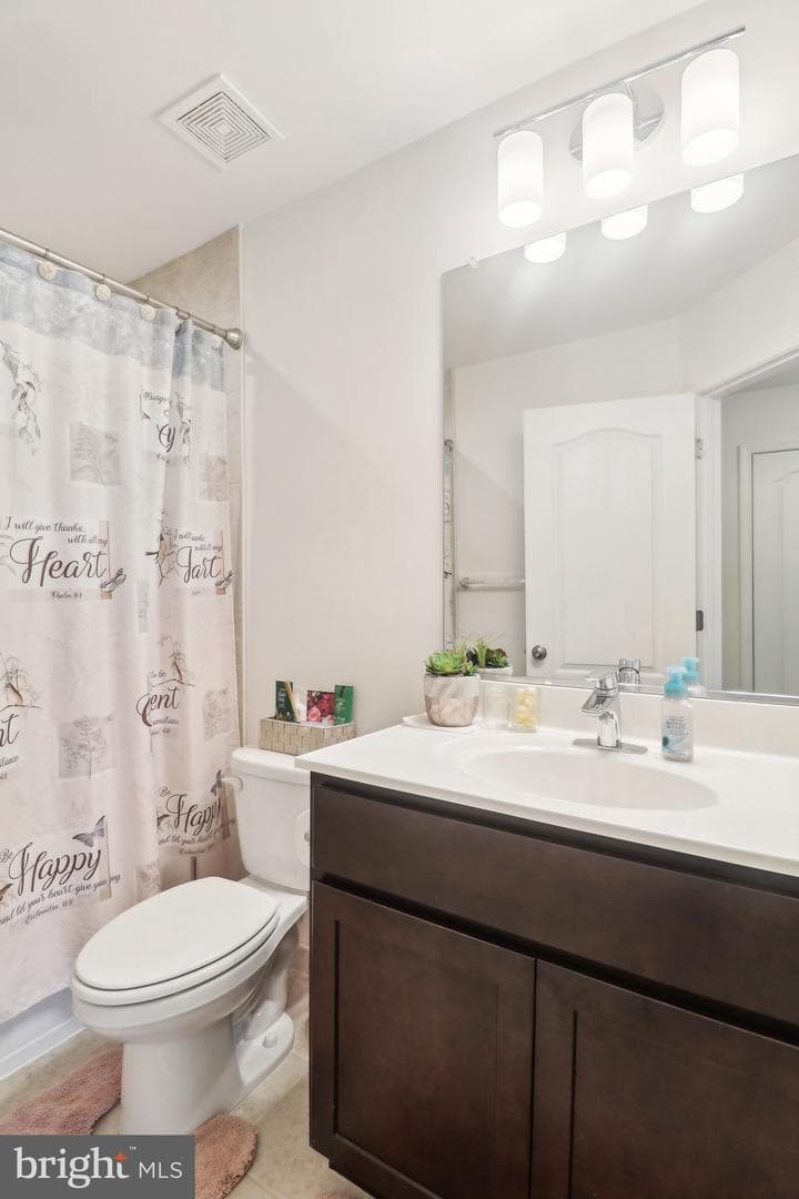 5329 Greenwich Circle photo 39