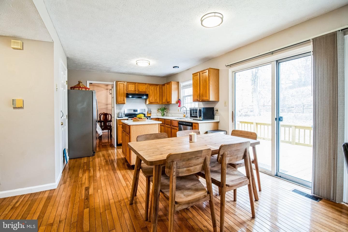8204 Climbing Fern Court photo 4