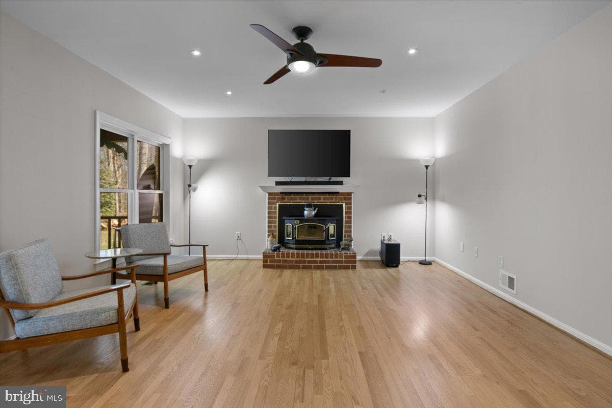 16322 Bawtry Court photo 19