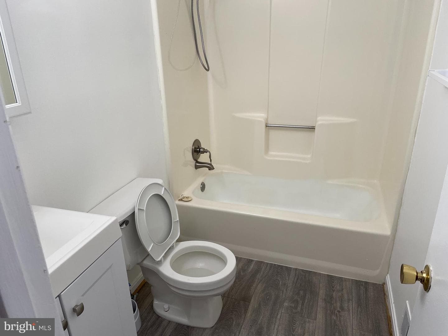 5773 Suitland Road photo 10