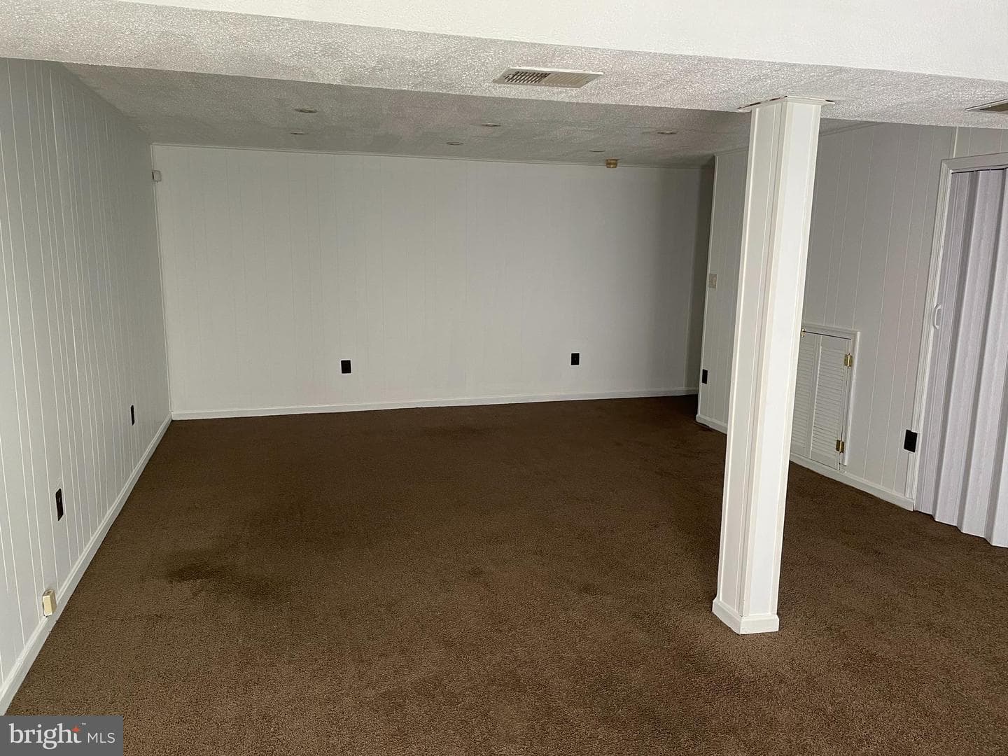 5773 Suitland Road photo 11