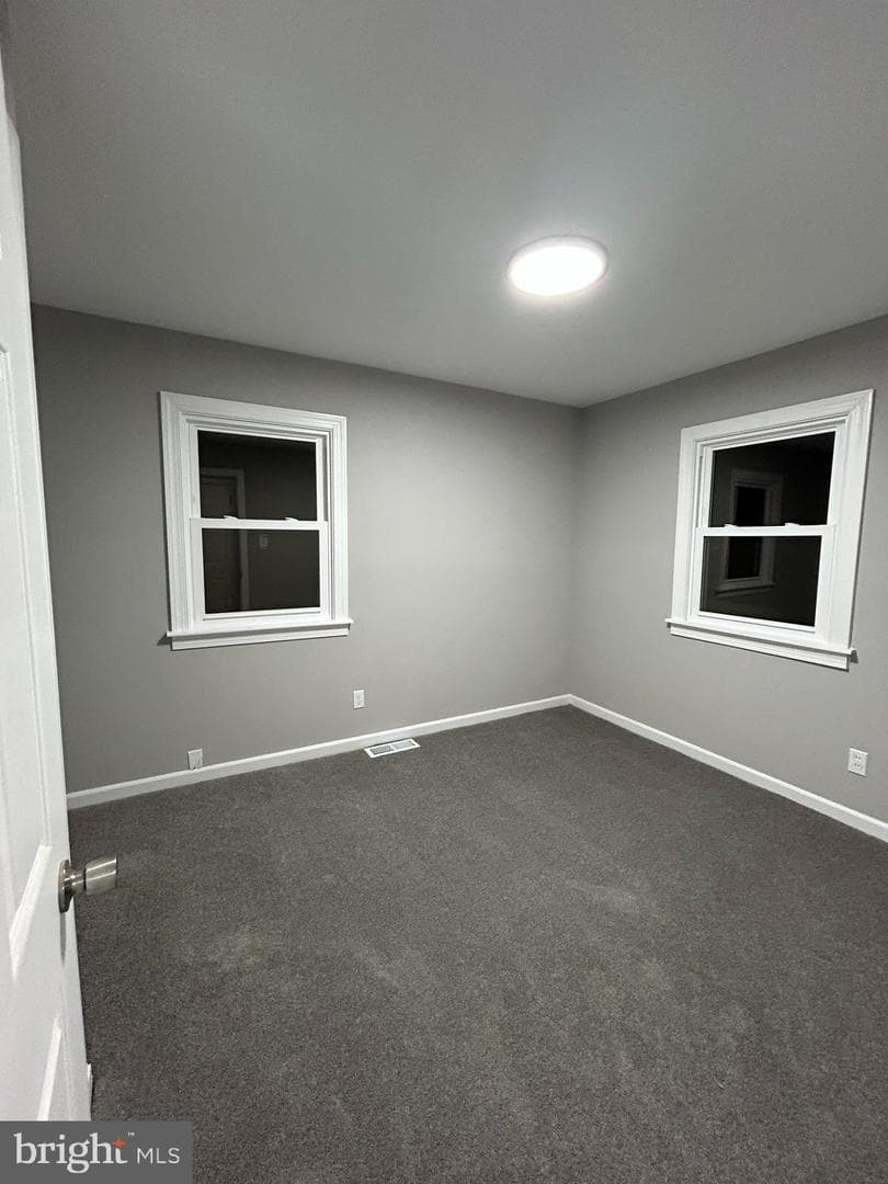 3902 Thornwood Road photo 7