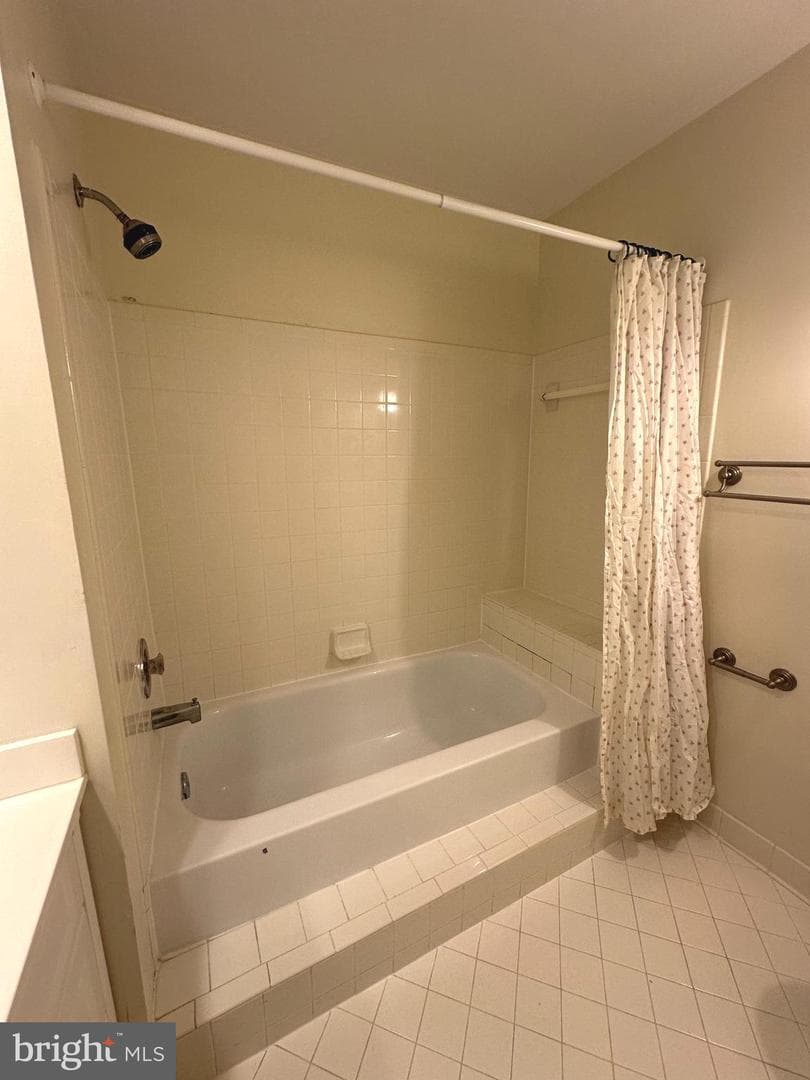 7808 Spinnaker Road #12 photo 14