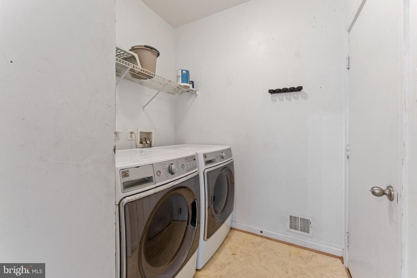 10110 Goose Pond Court photo 26