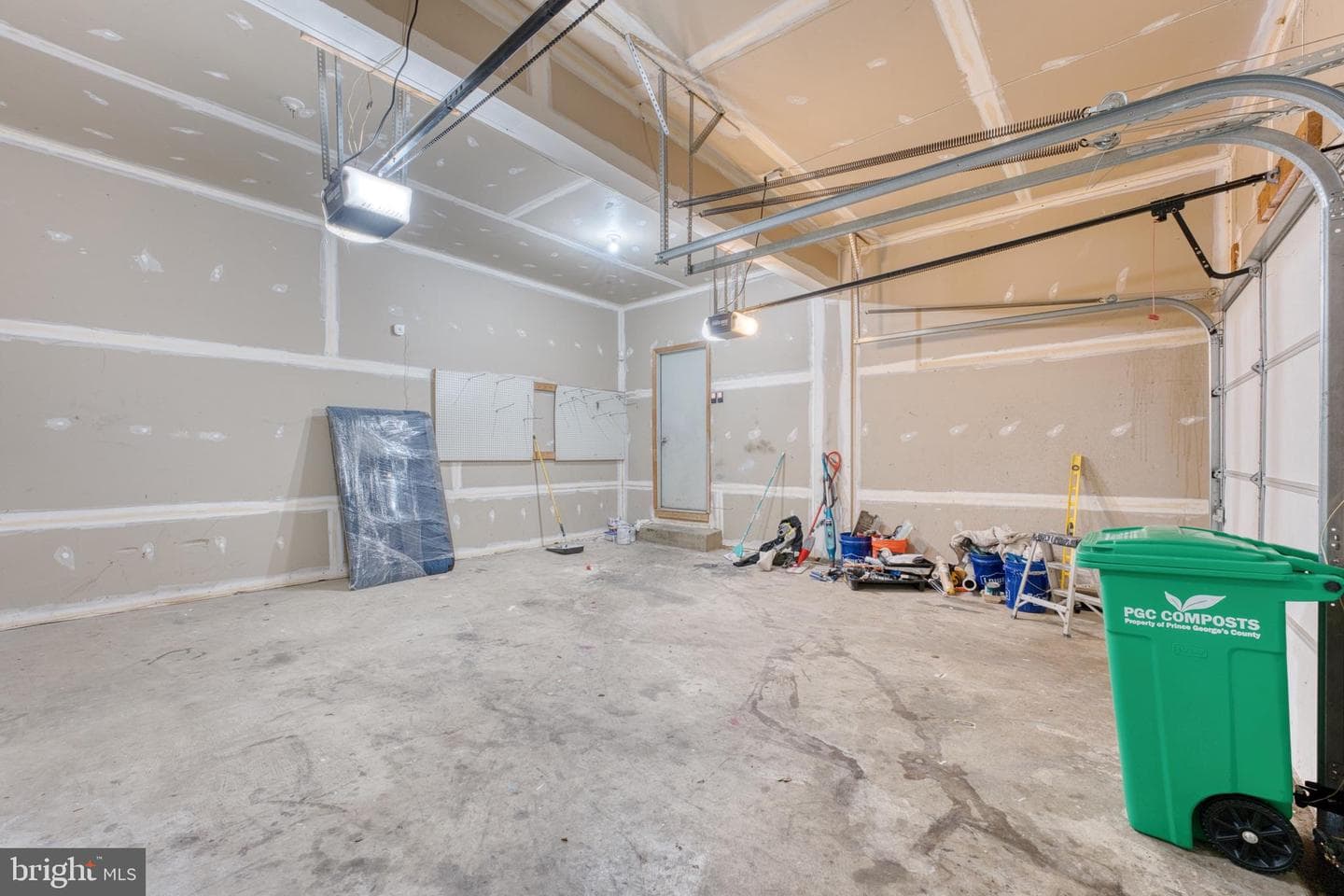 10110 Goose Pond Court photo 48