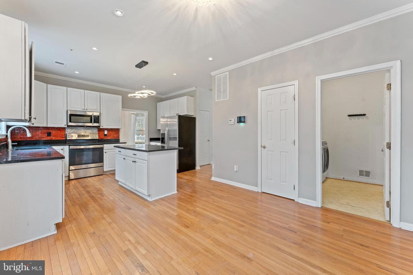 10110 Goose Pond Court photo 8