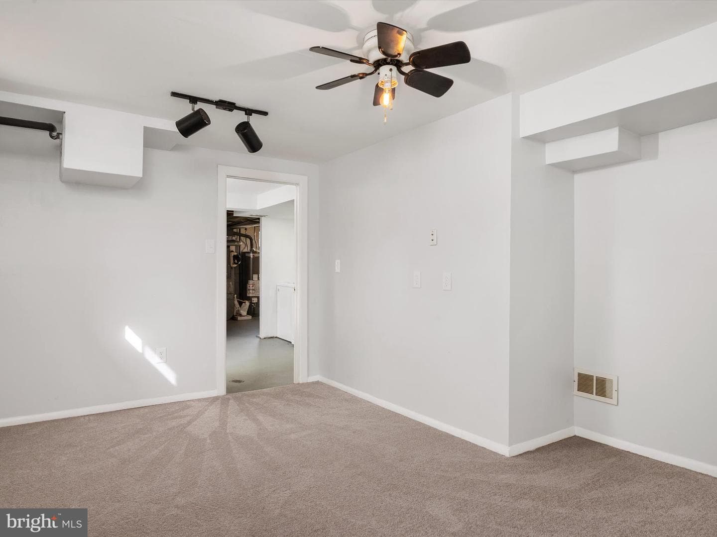 5930 89th Avenue photo 27