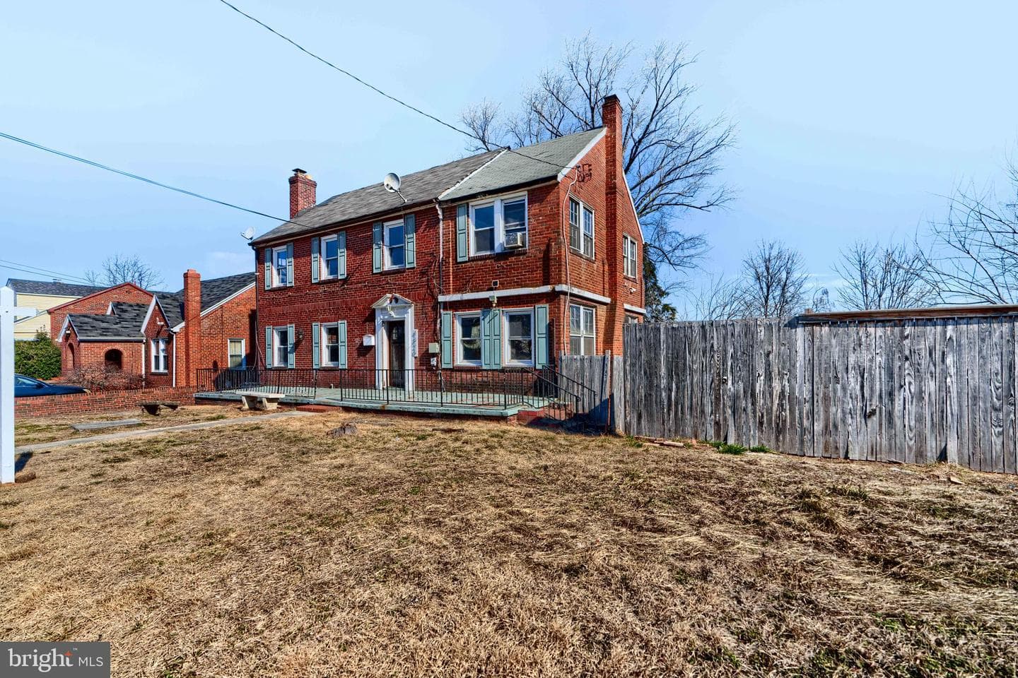 4320 N Addison Road photo 3