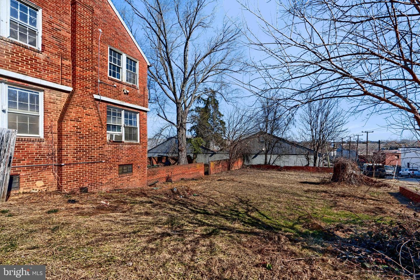 4320 N Addison Road photo 6