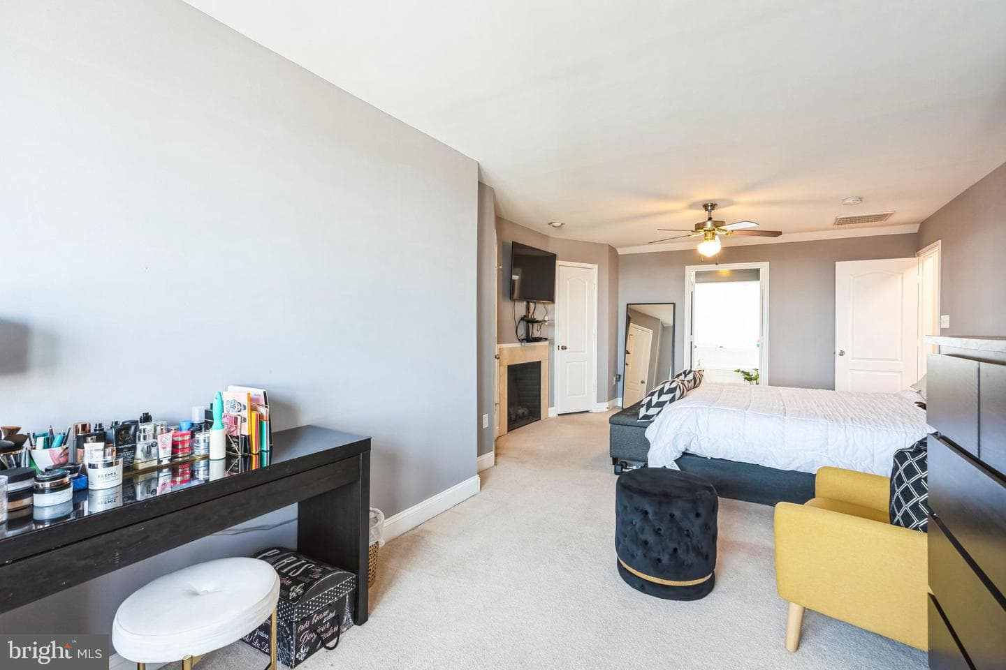 14806 Hardcastle Street photo 30