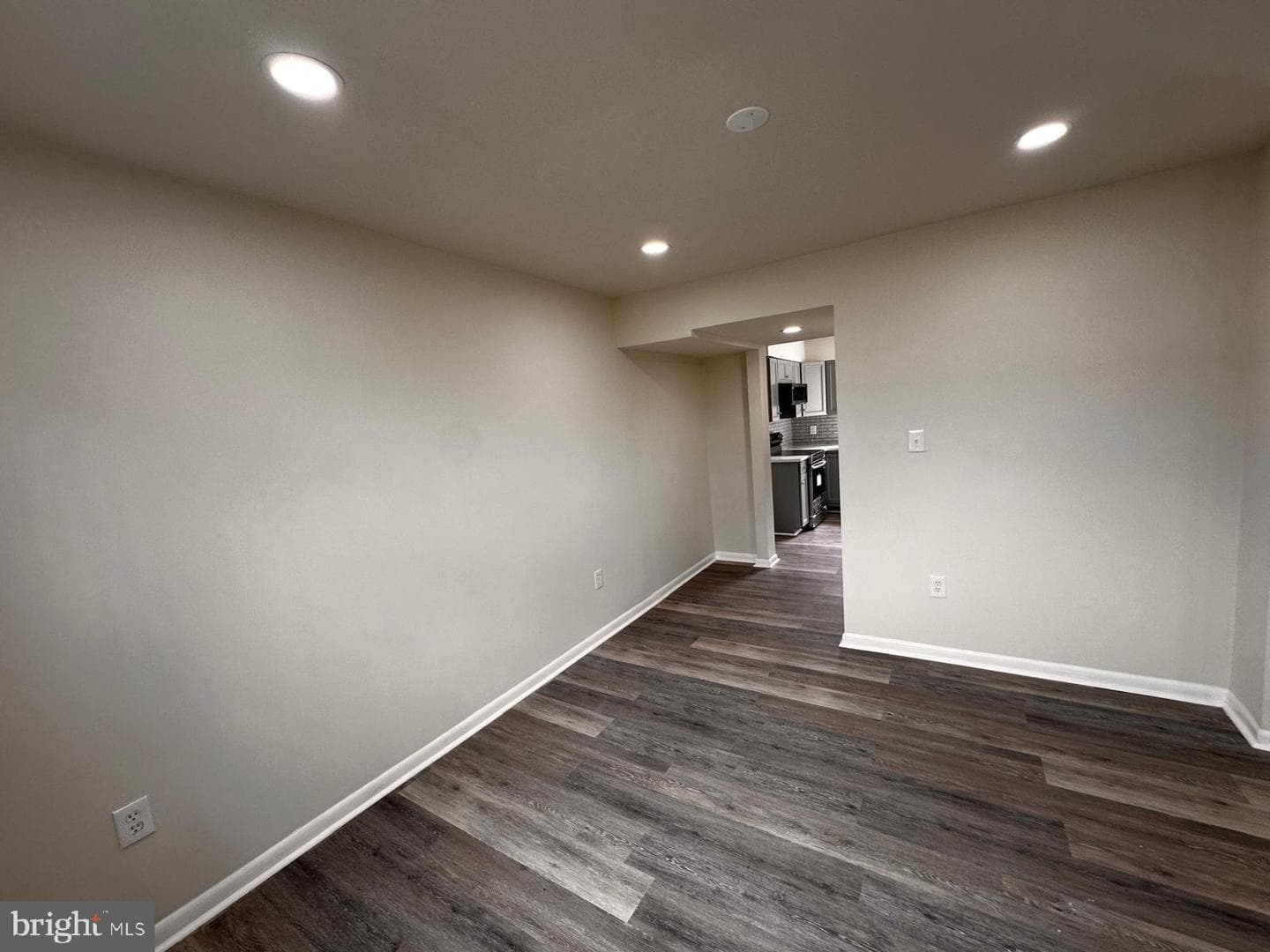 12800 Asbury Drive photo 17