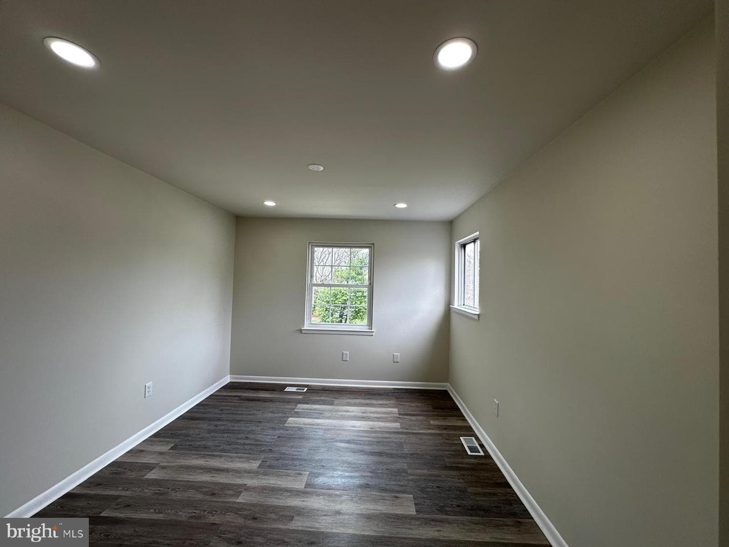 12800 Asbury Drive photo 29
