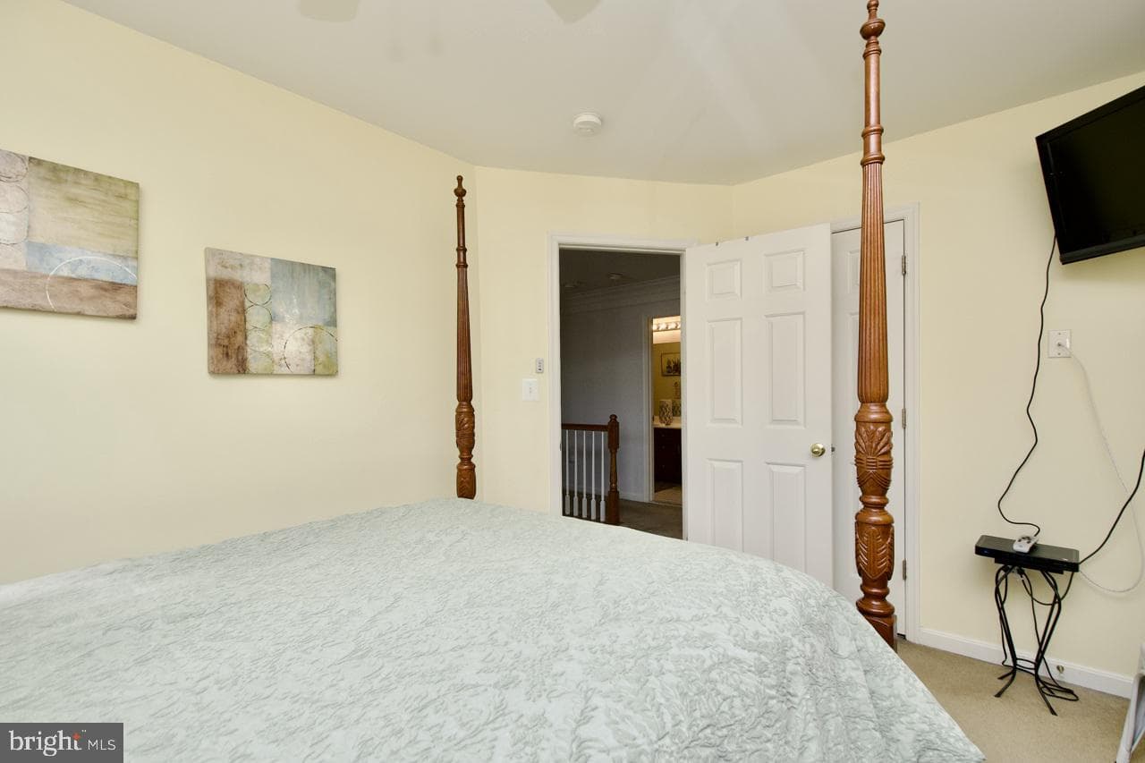 9705 Dunn Court photo 37