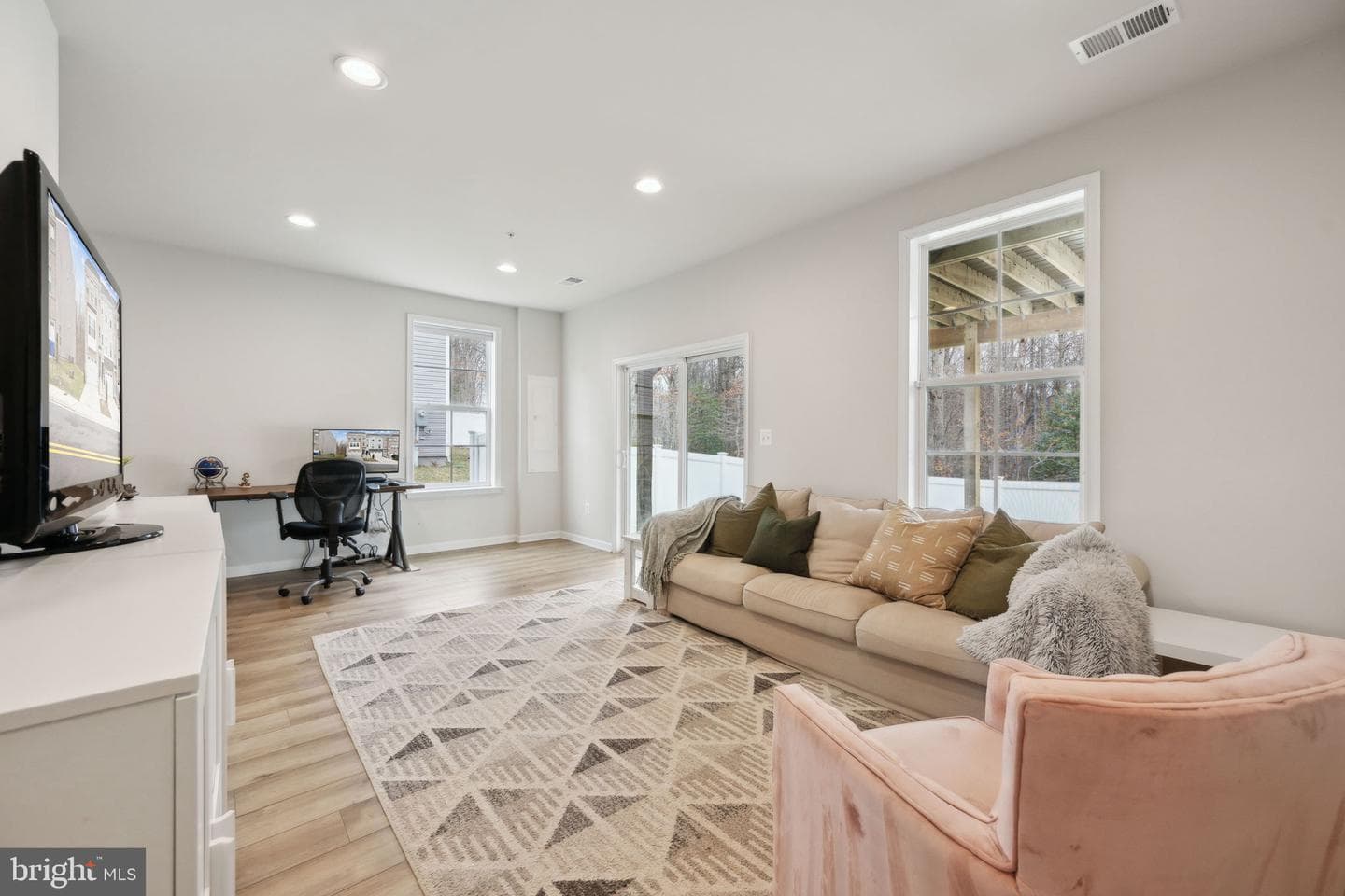 1008 Overlook Way photo 18