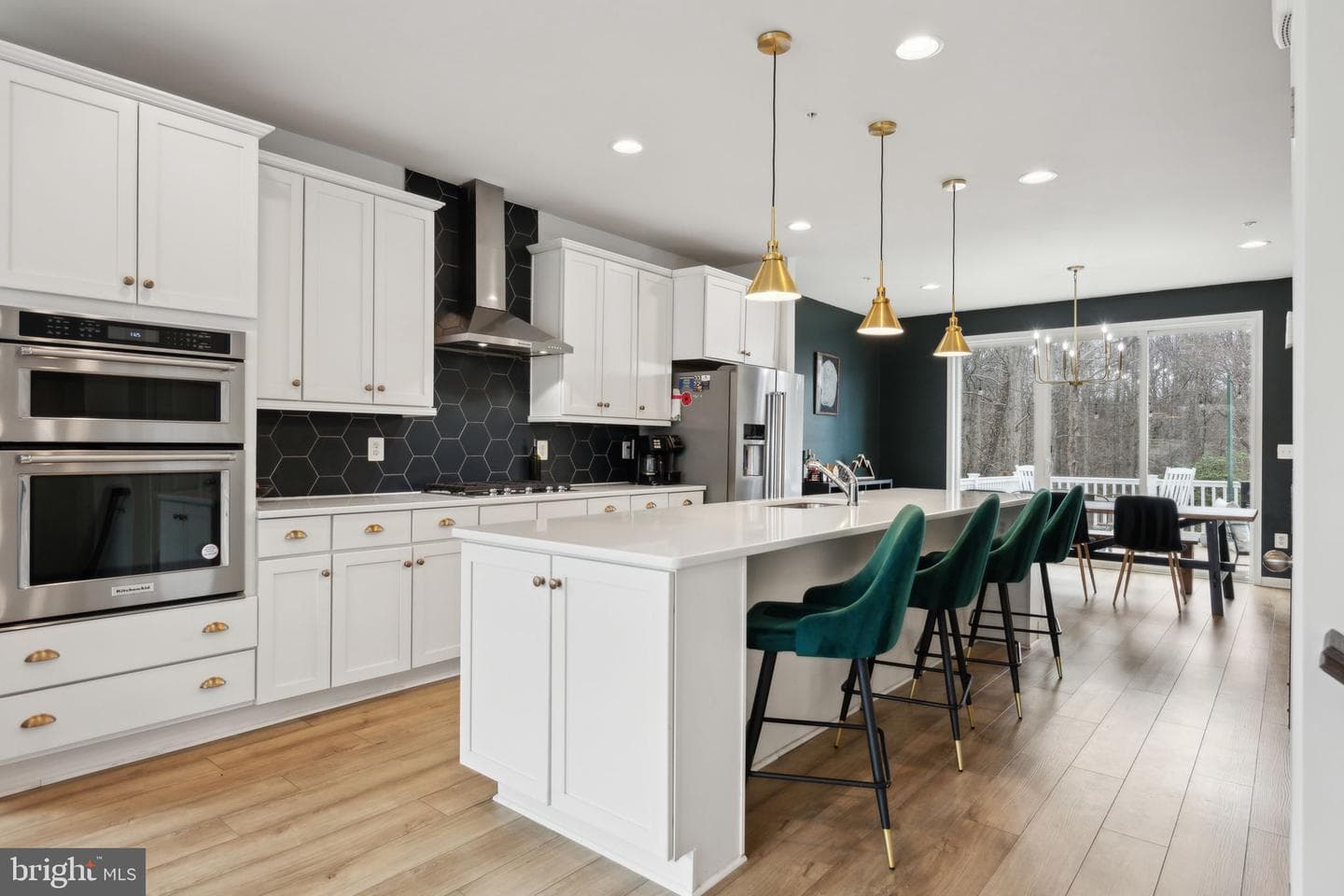 1008 Overlook Way photo 4