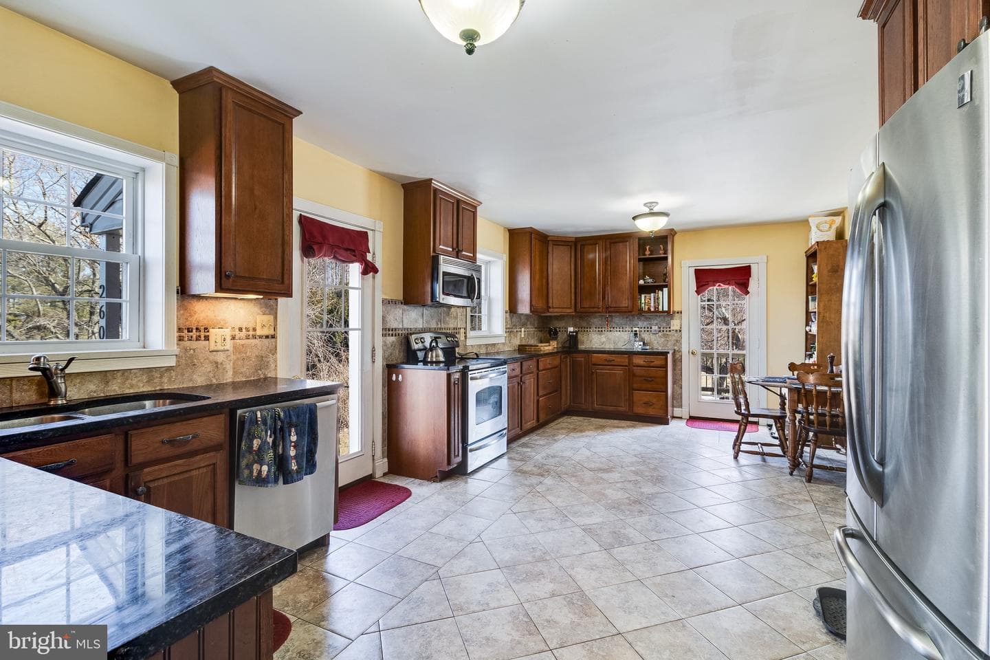 2604 Ritchie Marlboro Road photo 3