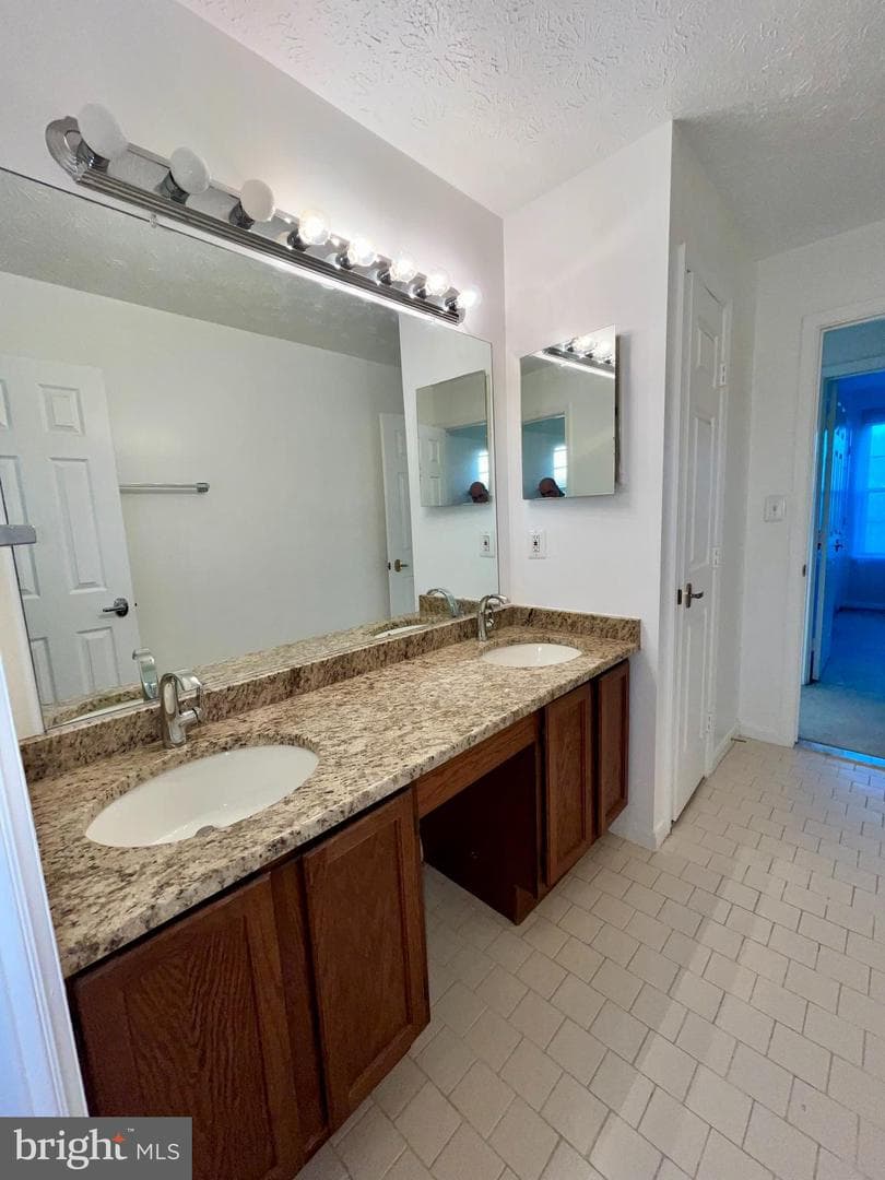 10901 Ashford Court photo 23