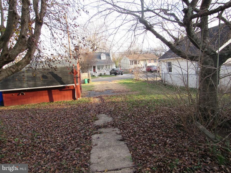 912 Nichols Drive photo 5