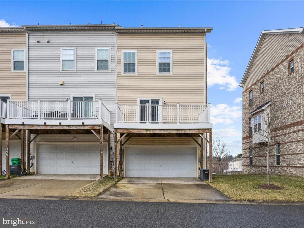 520 Victorianna Drive photo 37