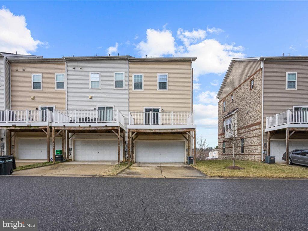 520 Victorianna Drive photo 38