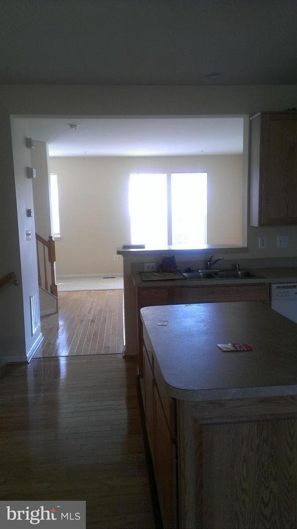 6605 Landing Way photo 11