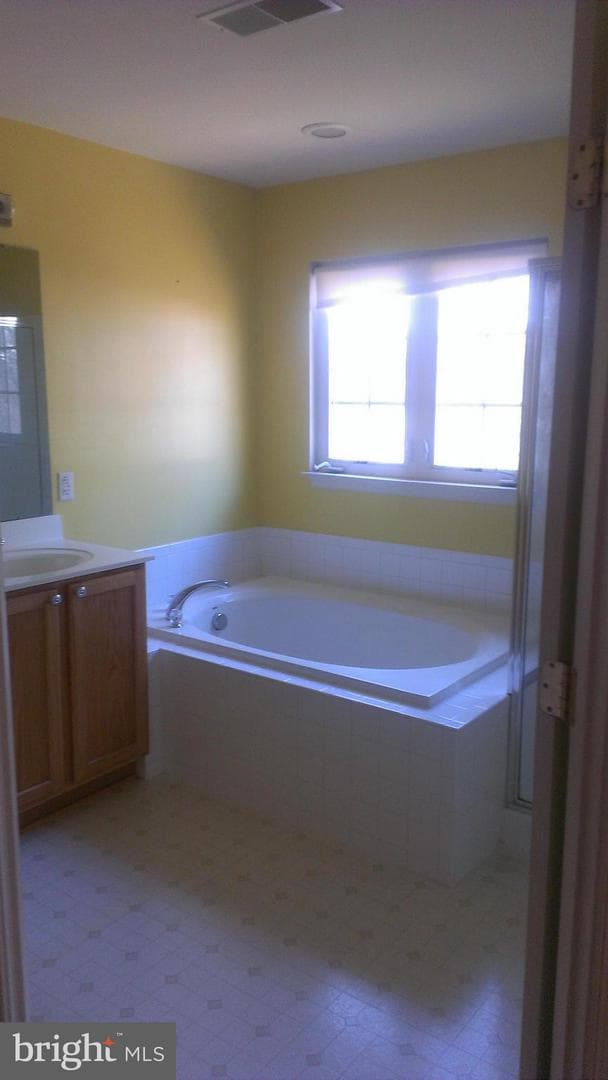 6605 Landing Way photo 6