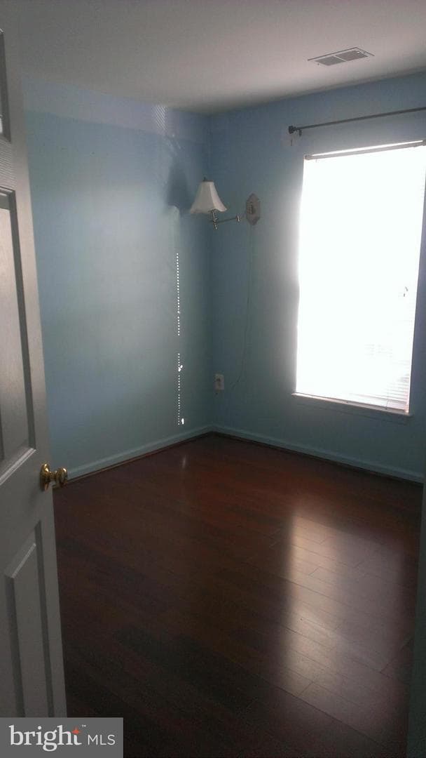 6605 Landing Way photo 9