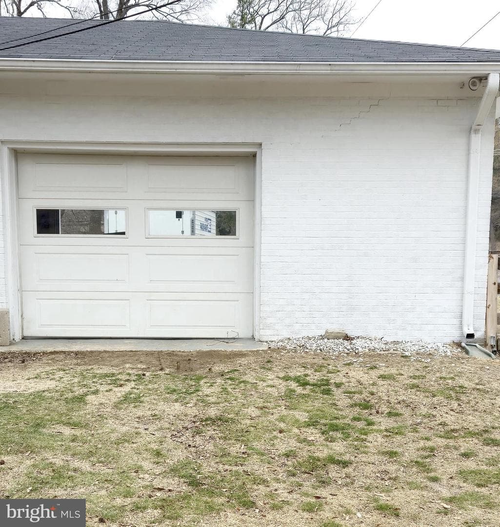 12323 Lanham Severn Road photo 19