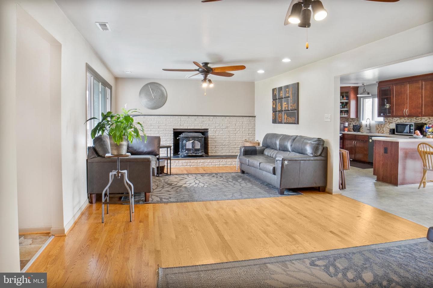 12323 Lanham Severn Road photo 4