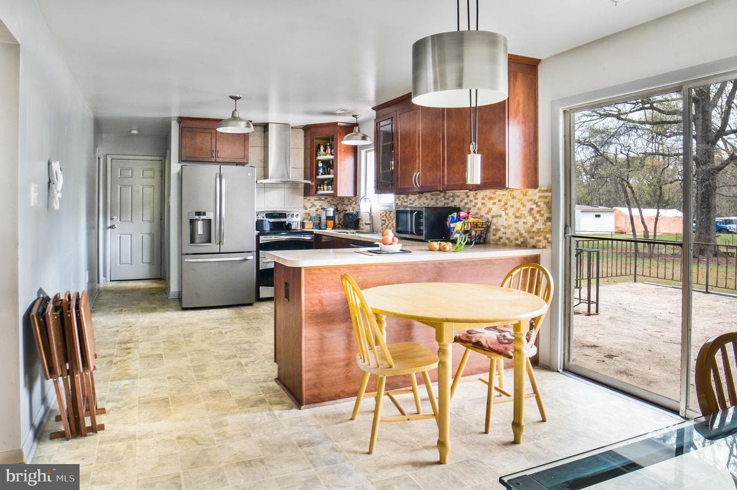 12323 Lanham Severn Road photo 8
