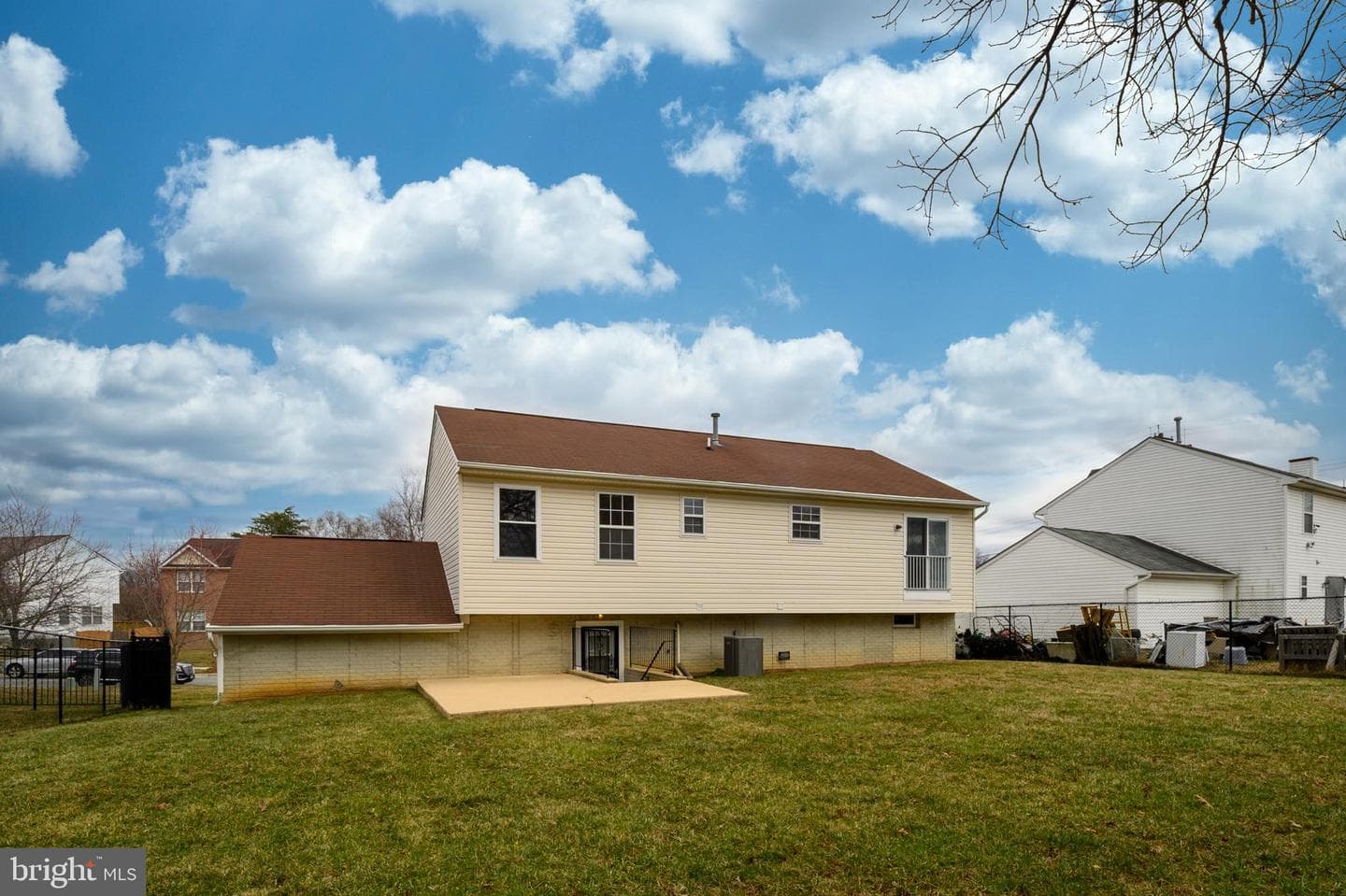 3525 Portal Avenue photo 32