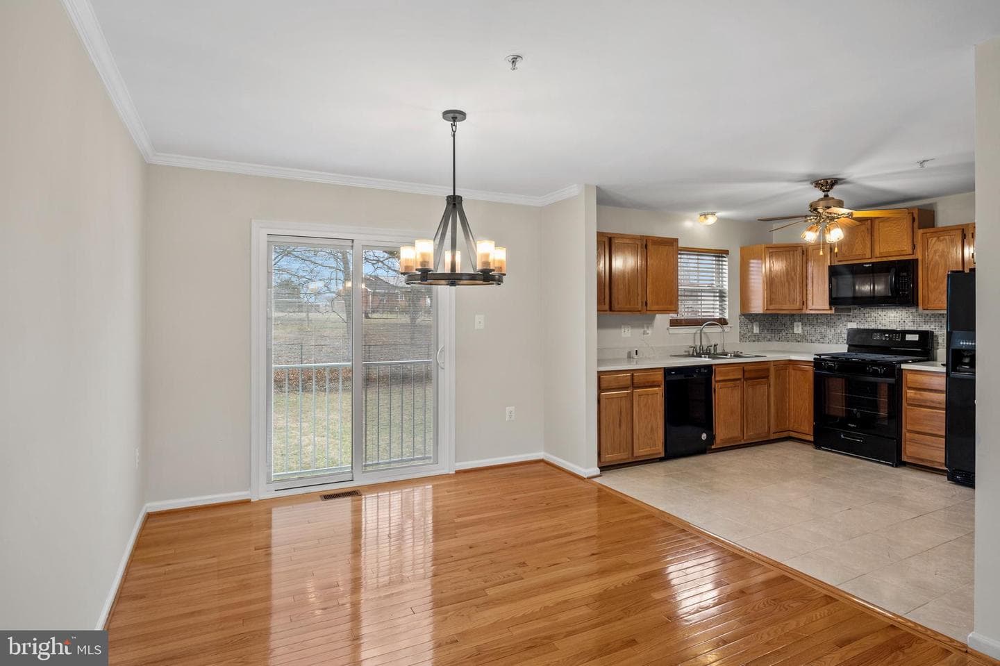 3525 Portal Avenue photo 9