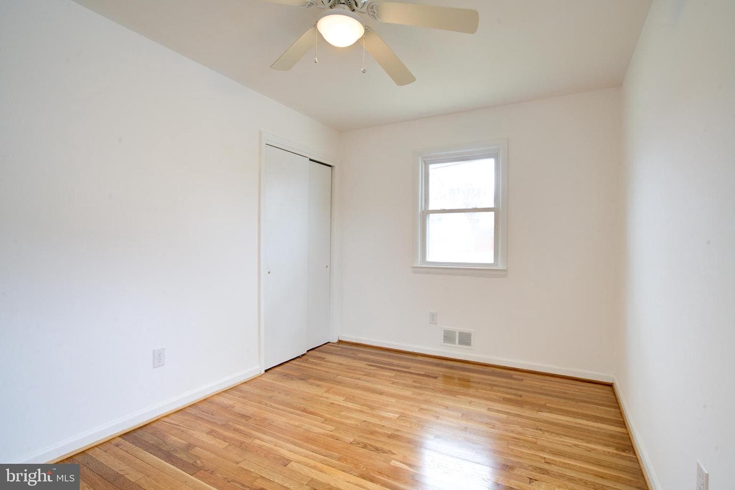 7535 Newberry Lane photo 14