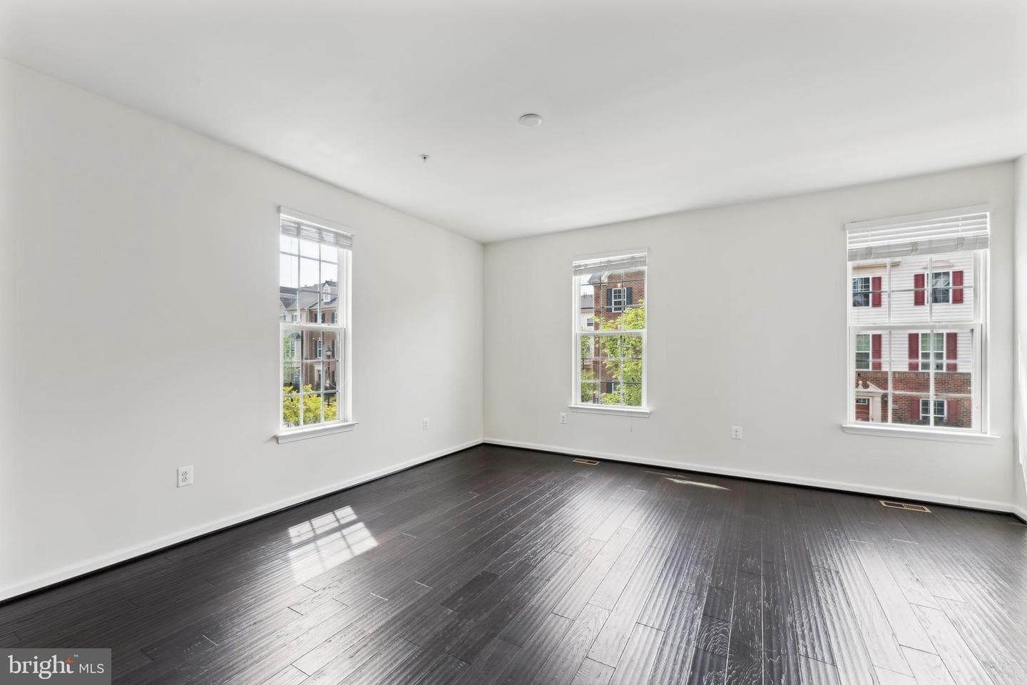 5310 Smiths Cove Lane photo 9